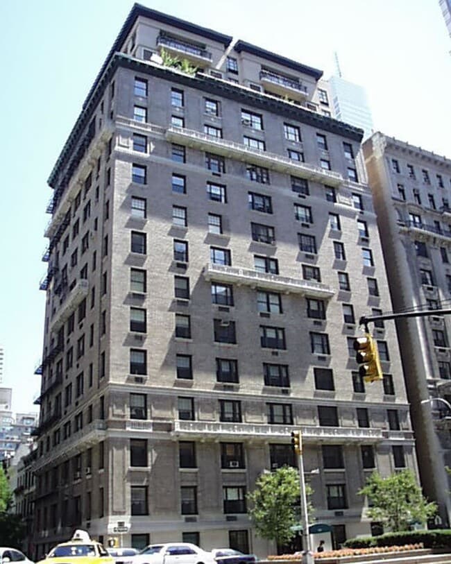 Building Photo - 525 Park Ave