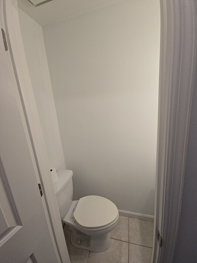 Building Photo - 5034 Laurel Bridge Dr SE