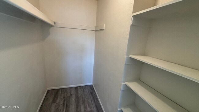 Building Photo - 3626 N 37th St