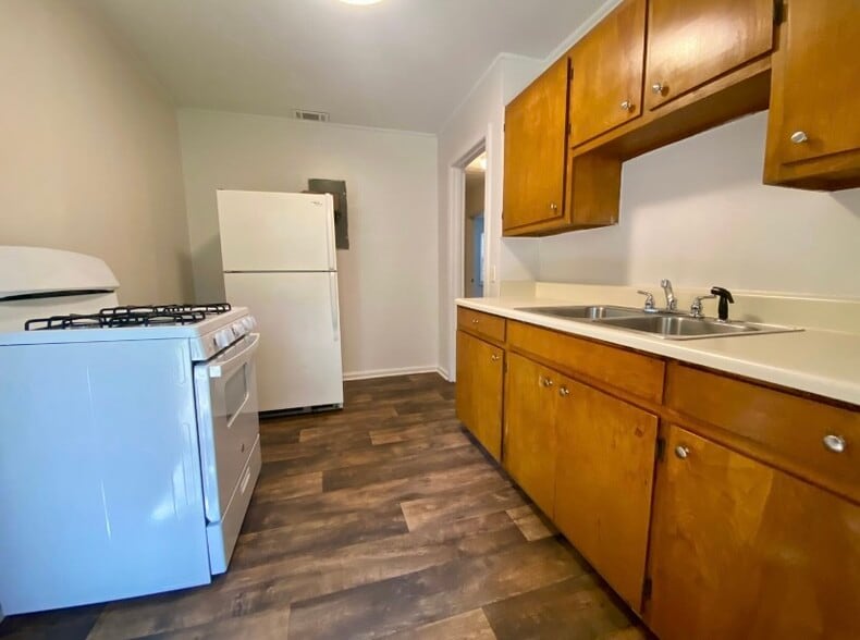 Building Photo - 2822 Fern St