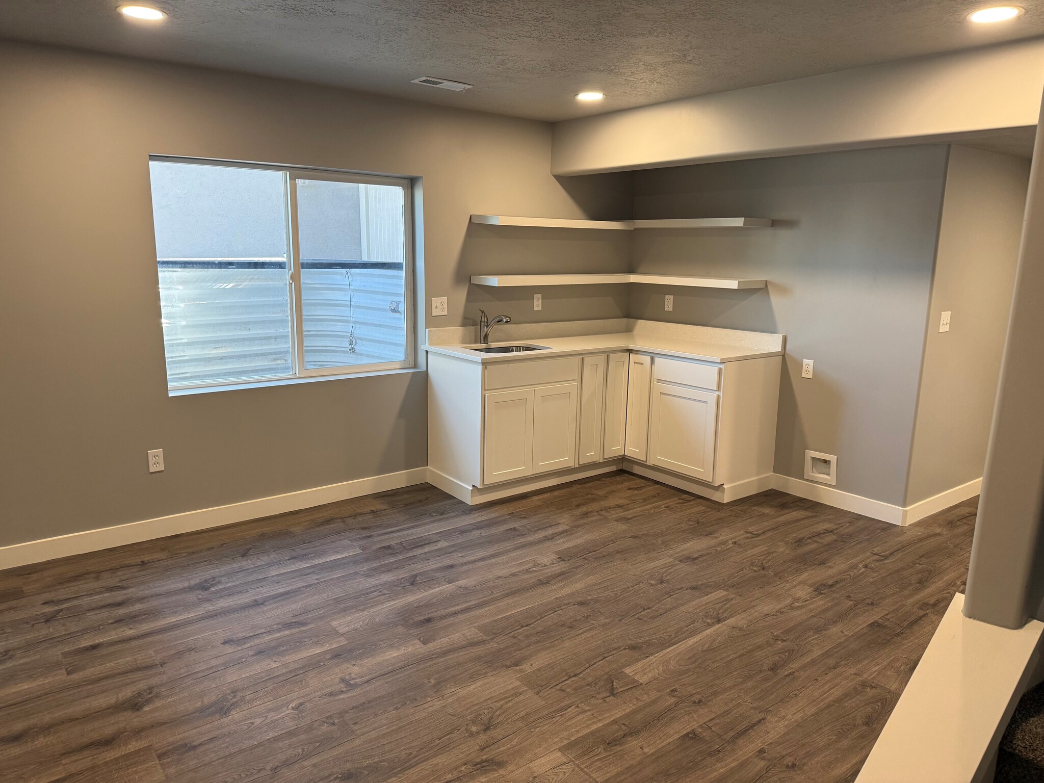 Basement Kitchenette - 2773 W Harker View Ln