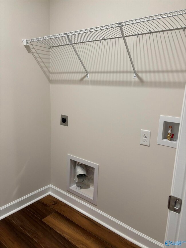 Building Photo - 16576 Jamilynn Dr