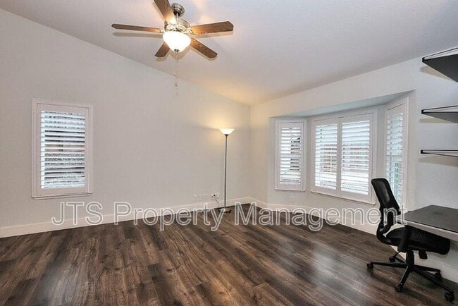 Building Photo - 5248 Phoenix Ridge Pl
