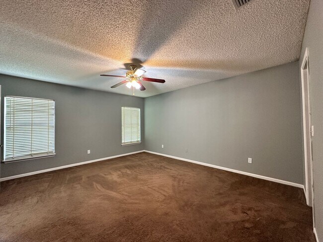 Building Photo - Beautiful home on Bridgecreek Dr in Argyle...