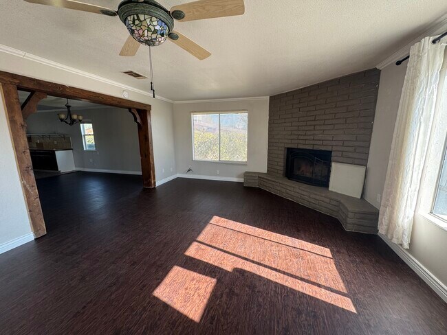 Building Photo - 14433 Mojave Ln