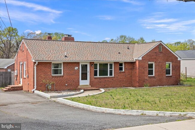 Building Photo - 6008 Brookland Rd