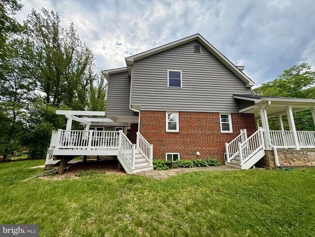 Building Photo - 6605 Keene Dr
