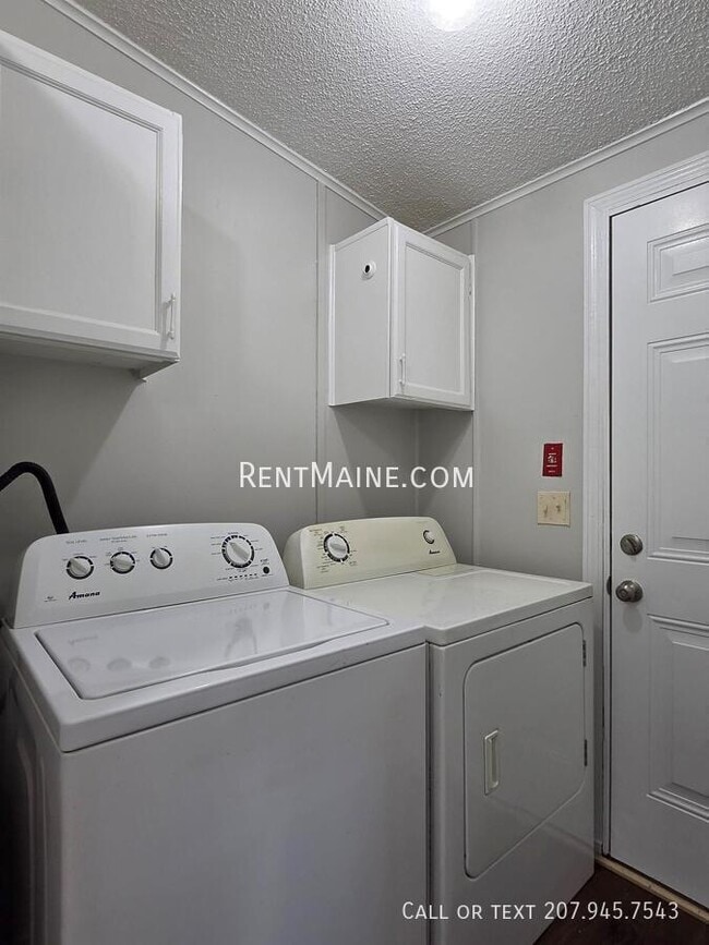 Building Photo - 41 Hatch St