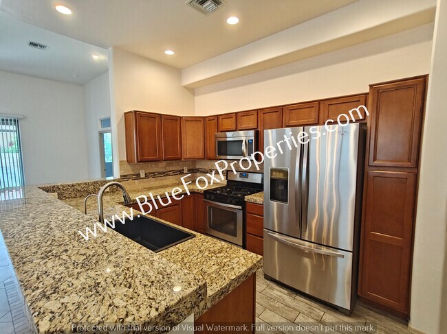 Building Photo - 12785 N Seacliff Pl