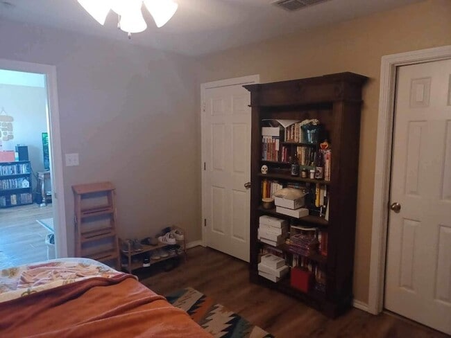 Building Photo - 2204 100th St