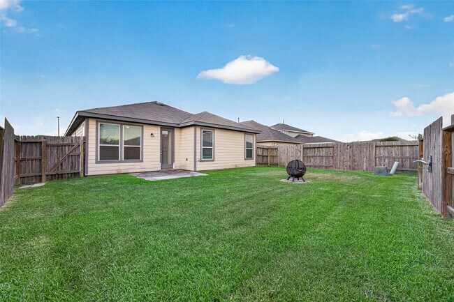 Building Photo - 20902 Cullen Ranch Rd