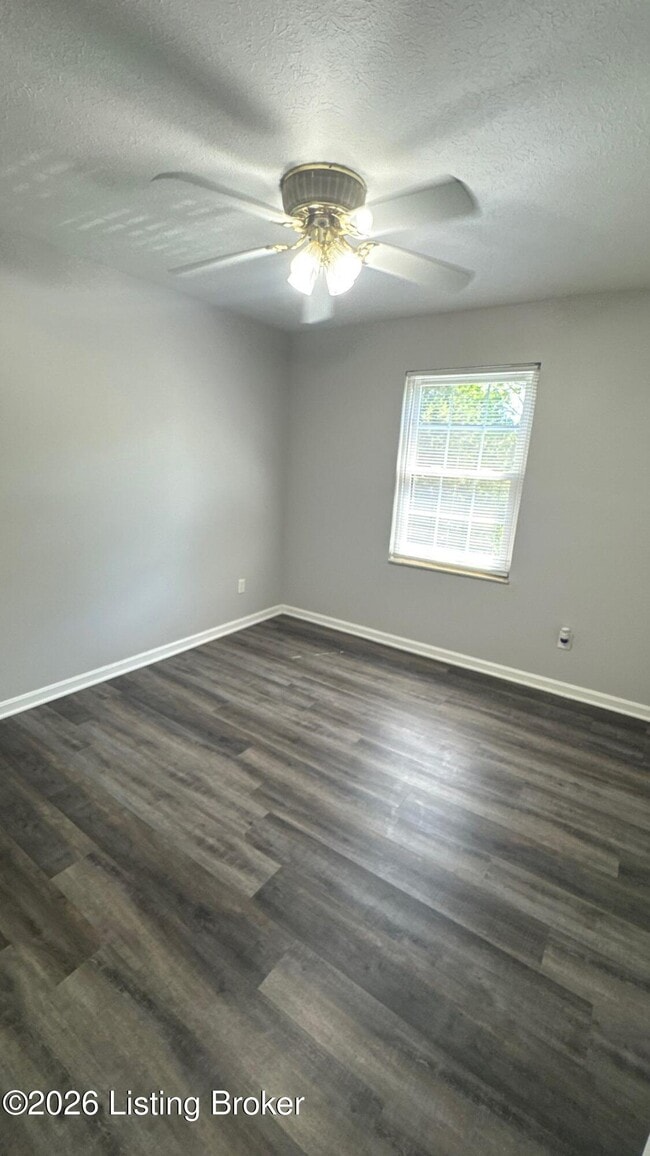 Building Photo - 6512 Six Mile Ln