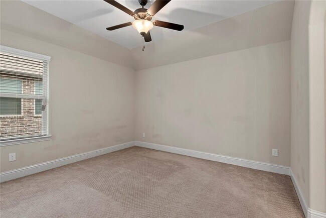 Building Photo - 19123 Desert Eagle Dr
