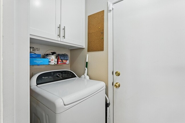 Building Photo - 9616 Puccini Tr NW