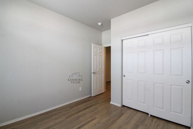 Building Photo - 3 Bedroom, 2 Bath Home in Pasco
