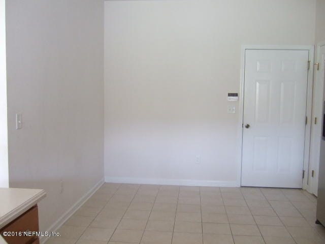 Building Photo - 11177 Castlemain Cir E