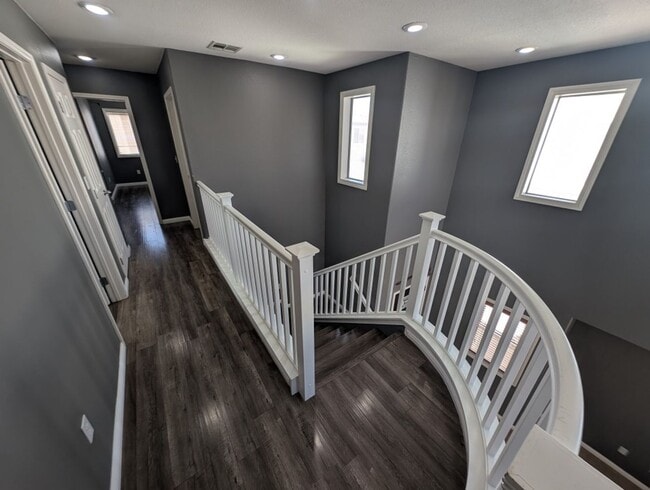 Building Photo - 9121 Spoonbill Ridge Pl