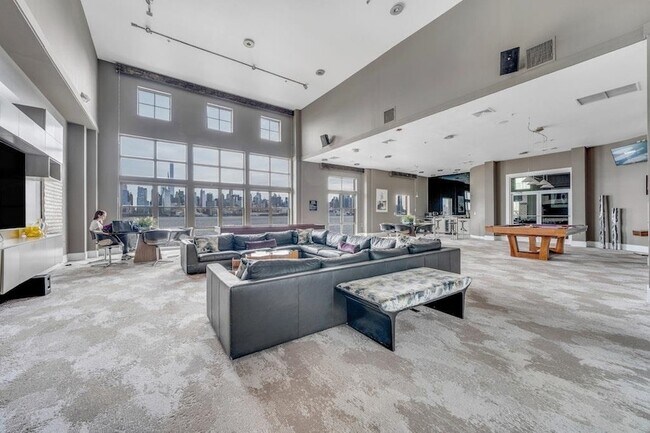 Building Photo - 26 Ave at Port Imperial