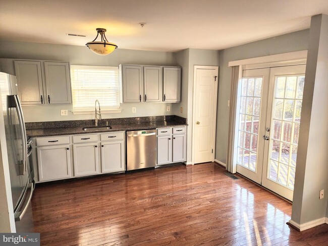 Building Photo - 2700 Fallow Hill Ln