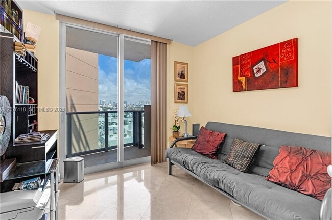 Building Photo - 1455 Ocean Dr