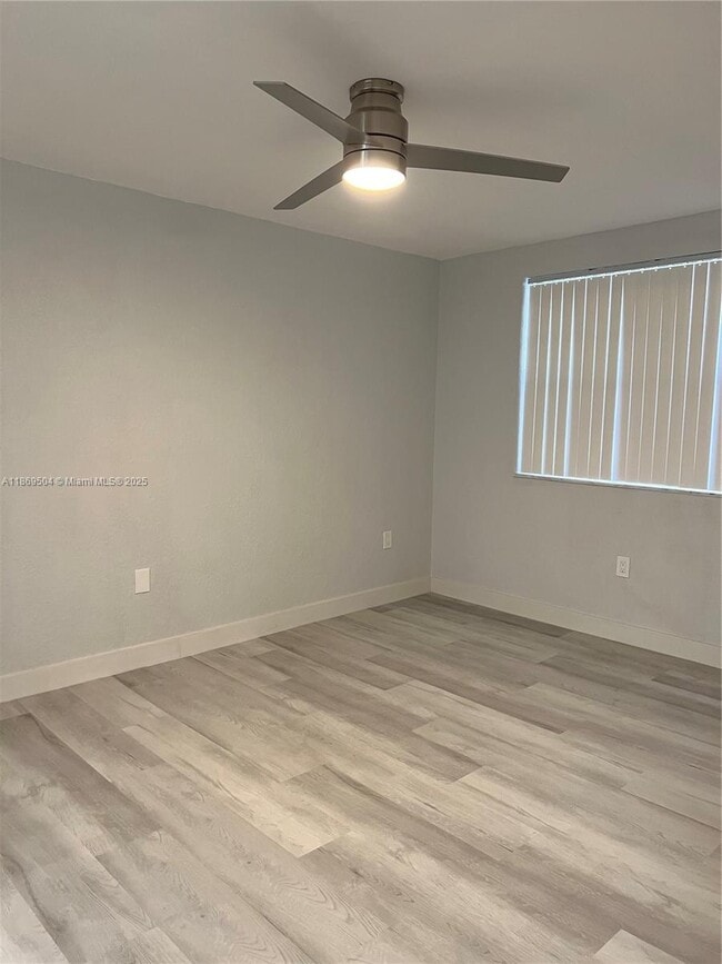 Building Photo - 2871 N Oakland Forest Dr