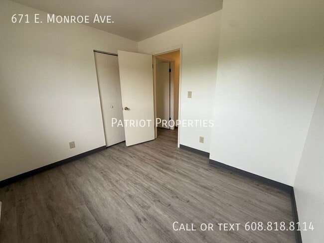 Building Photo - 671 E Monroe Ave