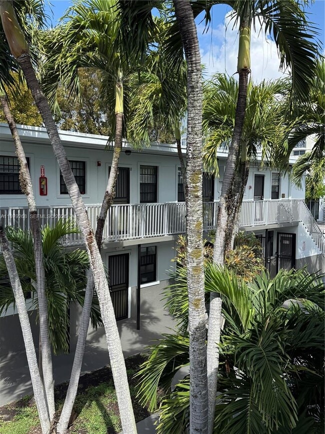 Building Photo - 3616 Grand Ave