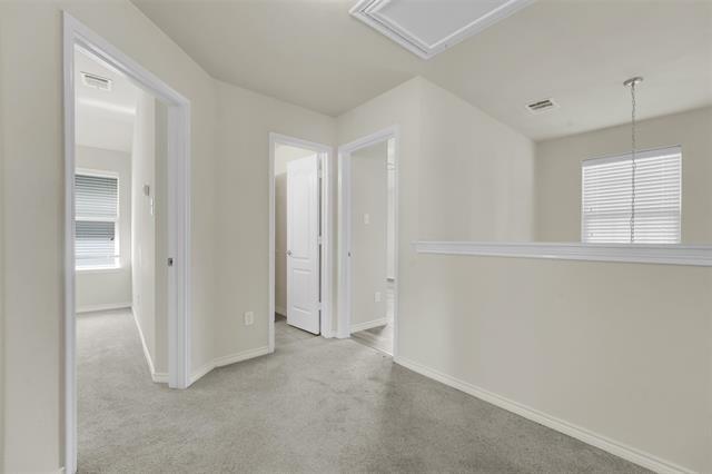 Building Photo - 1124 Hayden Ln