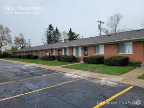 Building Photo - 1234 Holmes Rd