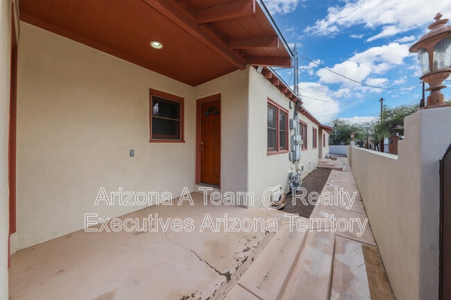 Building Photo - 1014 N 7th Ave