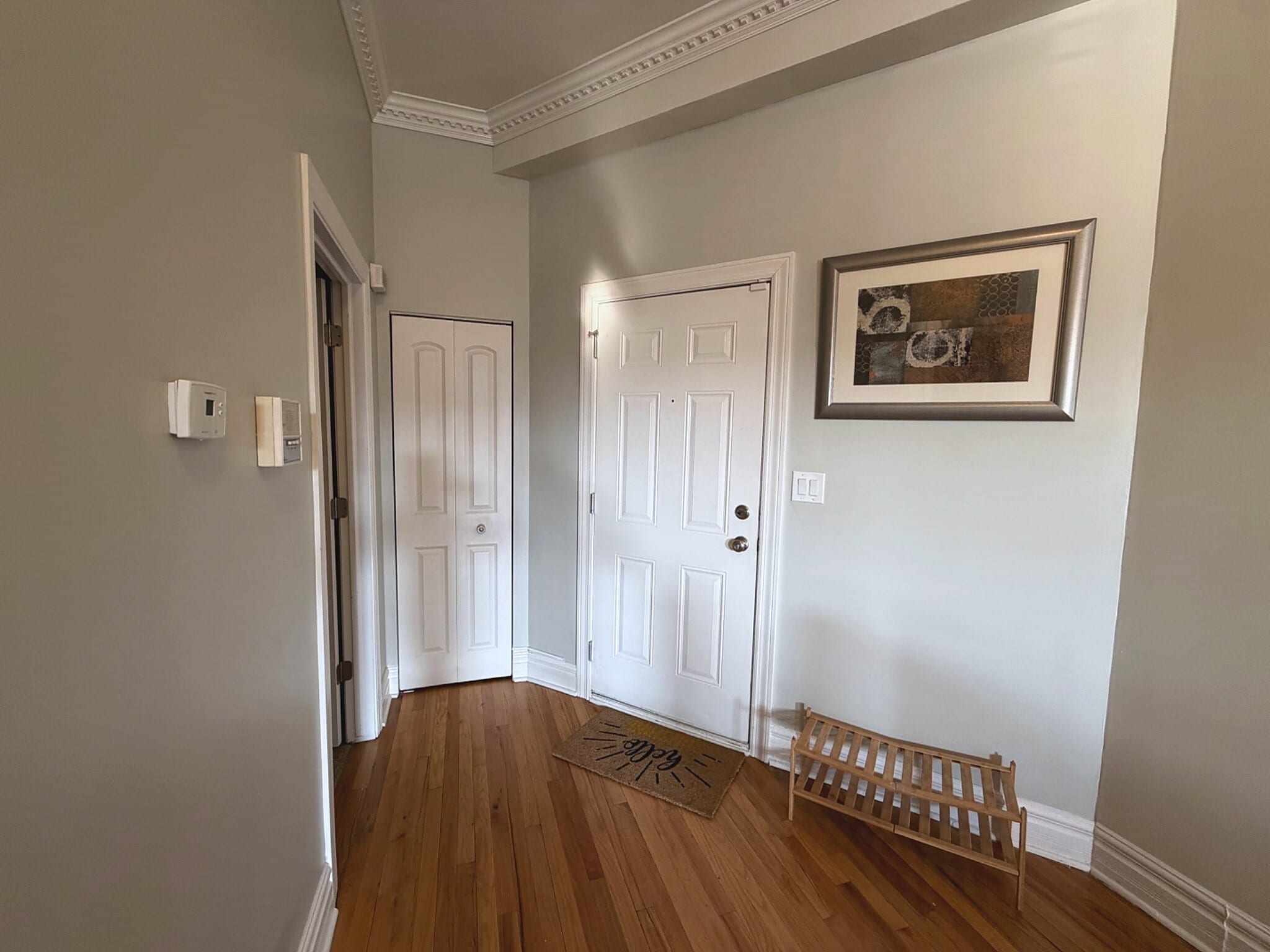 Building Photo - 4852 S Prairie Ave