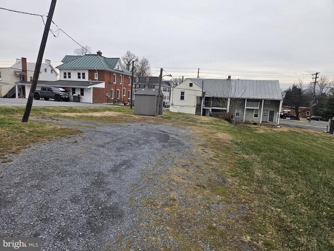 Building Photo - 10 W Frederick St