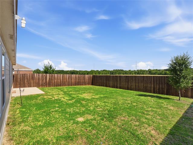 Building Photo - 933 Dressage Dr