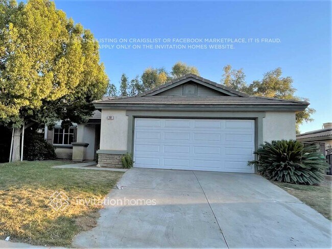 Building Photo - 781 Hillview St