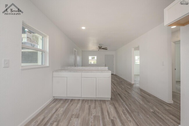 Building Photo - 1512 Grayfox Pl