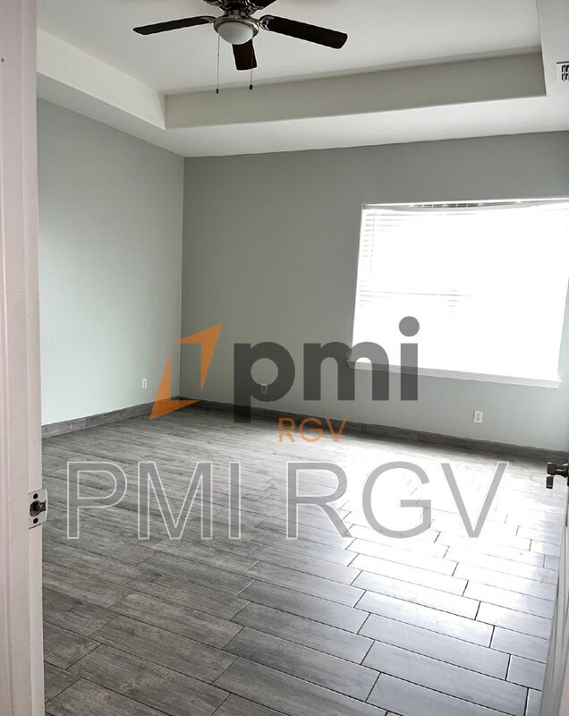 Building Photo - 205 S Baltic Ave