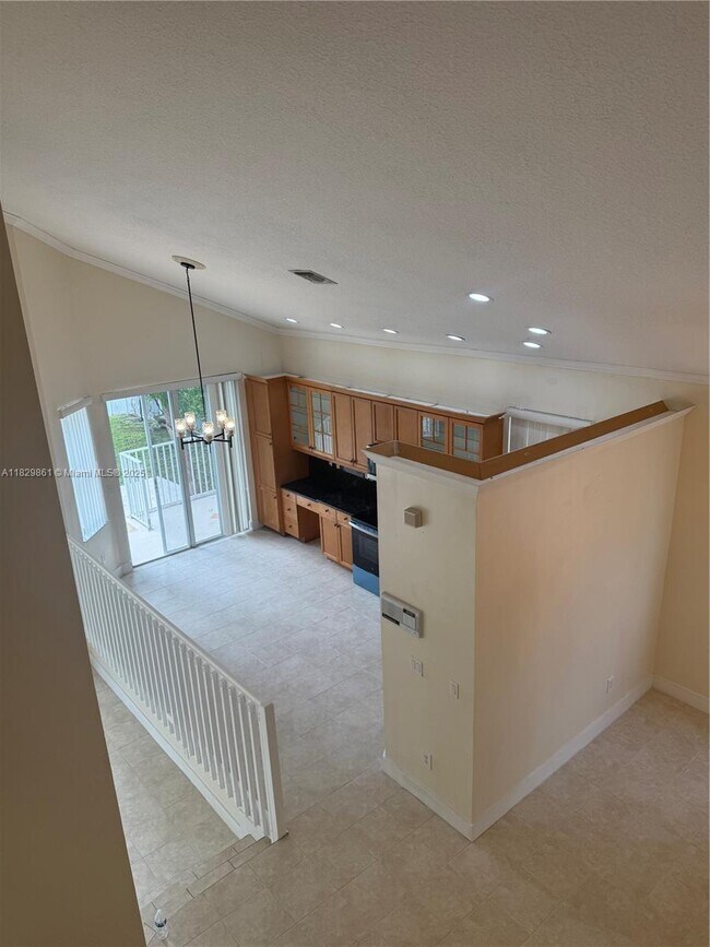Building Photo - 4973 SW 163rd Ave