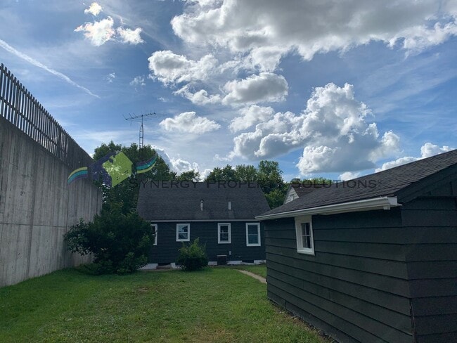 Building Photo - Nice Home for Rent