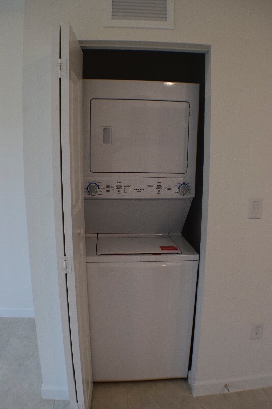 Building Photo - 10187 SW 228th Terrace