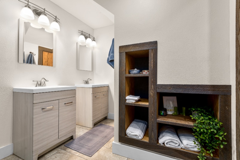 Building Photo - 240 Dakota Ave