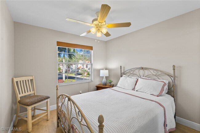 Building Photo - 541 Windsor Sq