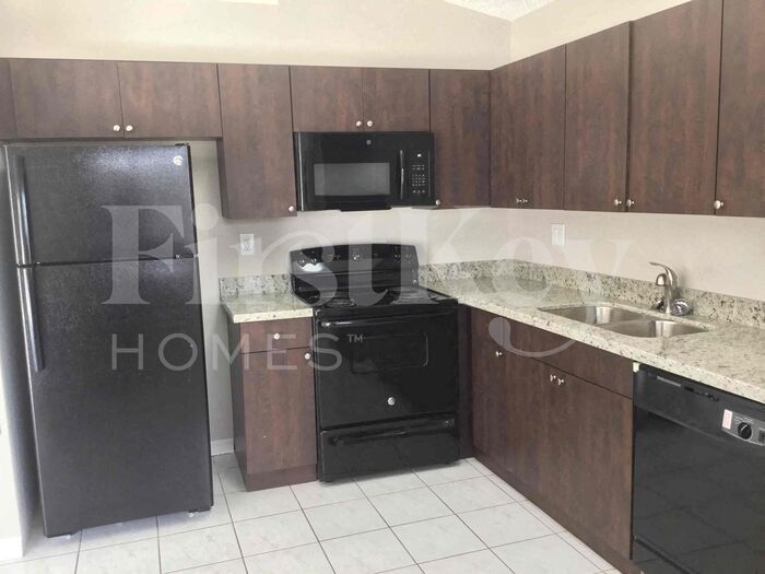Building Photo - 13530 SW 180th Terrace