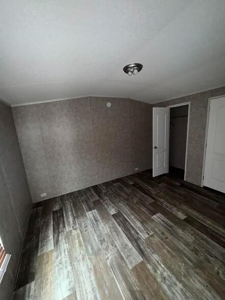 Building Photo - 67 myers