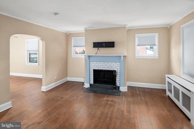 Building Photo - 710 Edmondson Ave