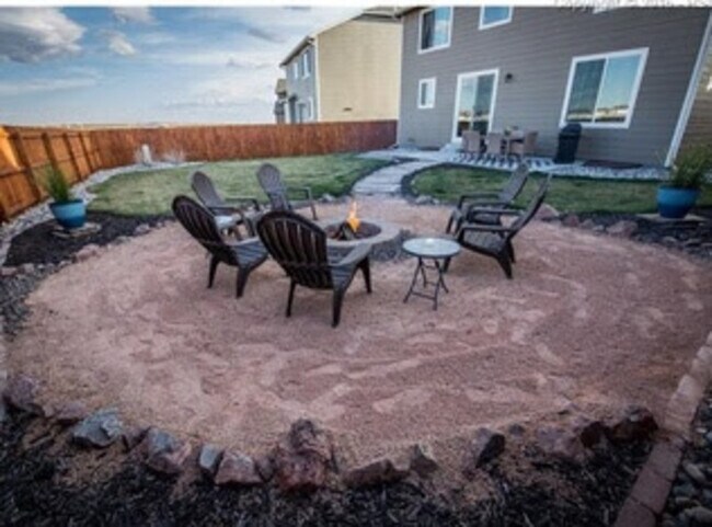 Building Photo - 2095 Reed Grass Way