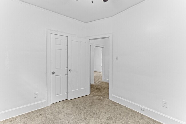 Building Photo - 2964 Leslie St