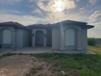 Building Photo - 3802 Nogal Lane