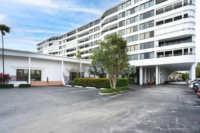 Building Photo - 3589 S Ocean Blvd
