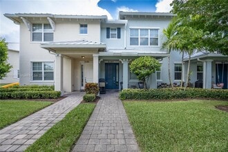 Building Photo - 5180 Eucalyptus Dr