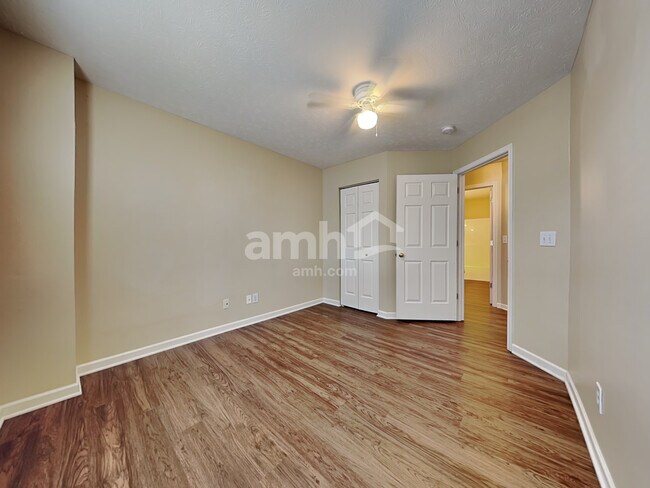 Building Photo - 1425 Windstar Ct
